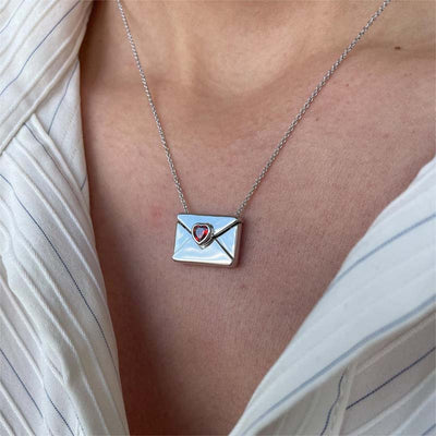 Fashionable “I Love You” Heart Envelope Box Necklace