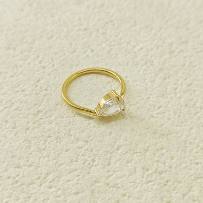 December Birthstone Teardrop Ring
